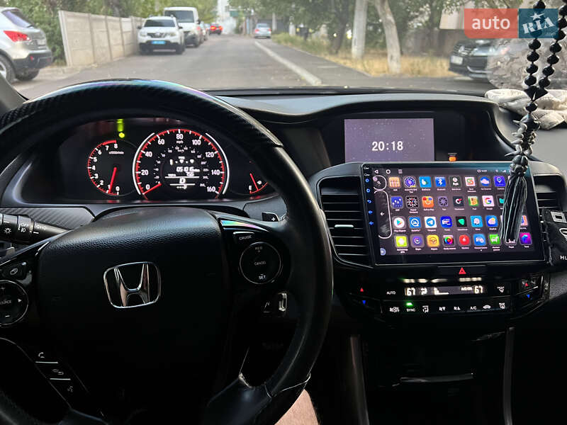 Седан Honda Accord 2017 в Николаеве