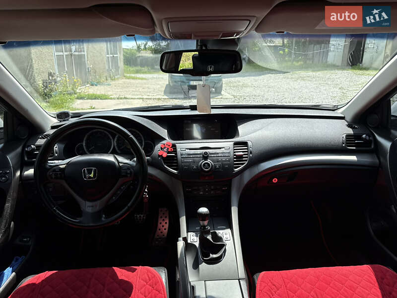 Седан Honda Accord 2008 в Черновцах
