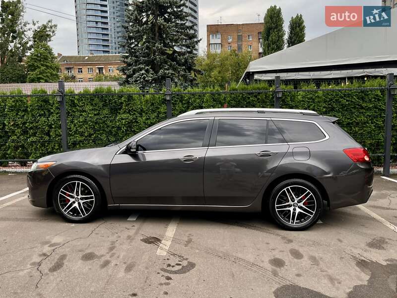 Универсал Honda Accord 2008 в Киеве