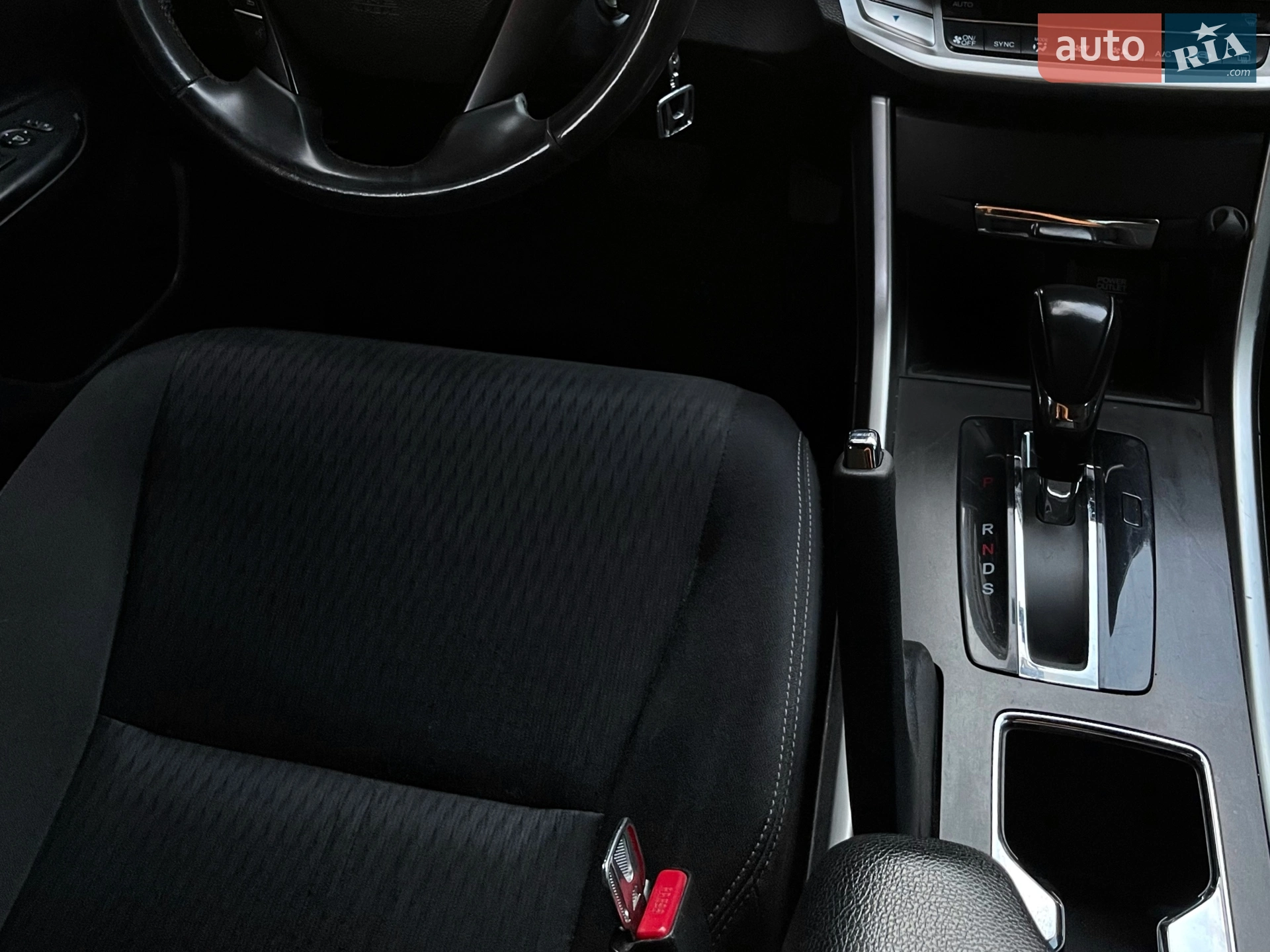2014 Honda Accord - мініатюра 16