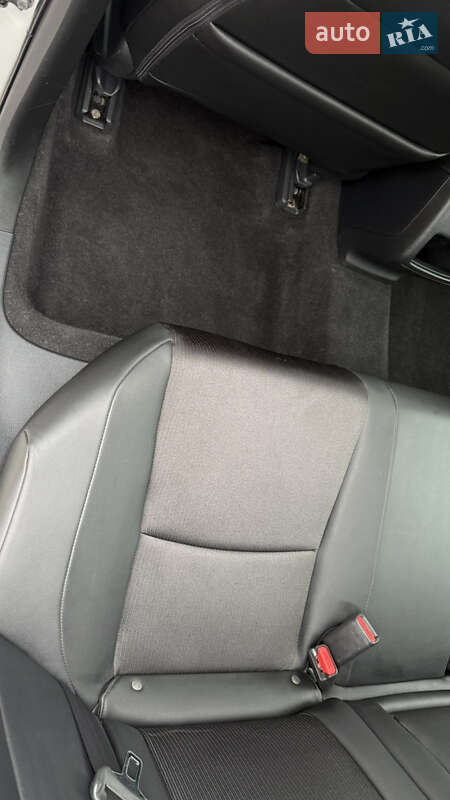 Седан Honda Accord 2018 в Львові