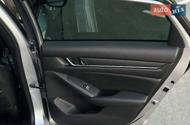 Седан Honda Accord 2022 в 