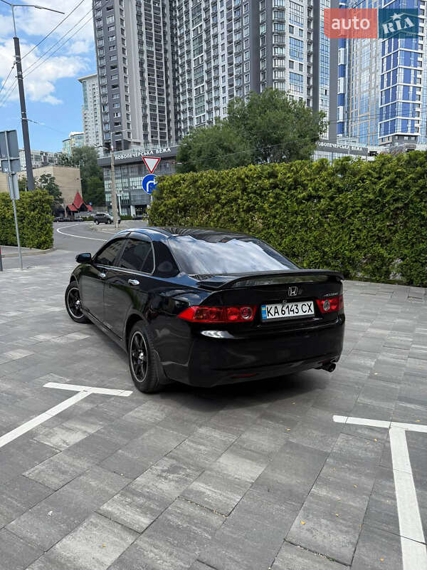 Седан Honda Accord 2003 в Киеве