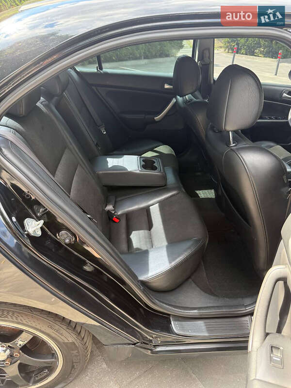 Седан Honda Accord 2003 в Киеве