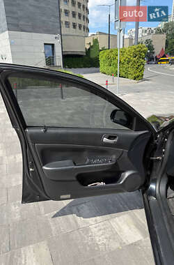 Седан Honda Accord 2003 в 