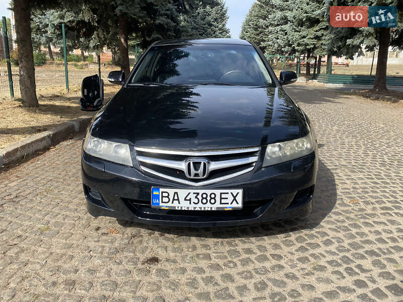 Седан Honda Accord 2006 в Кропивницком