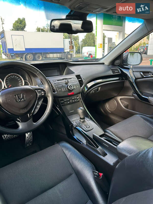 Седан Honda Accord 2008 в Киеве