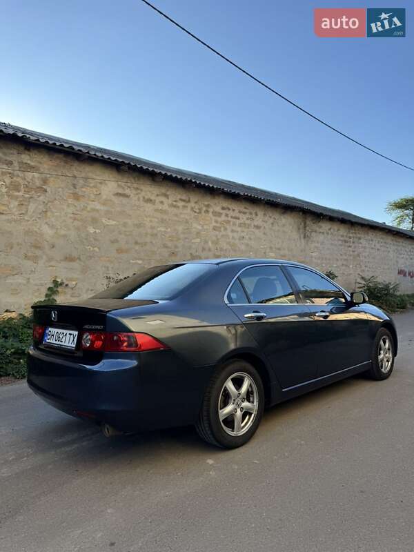 Седан Honda Accord 2004 в Одессе