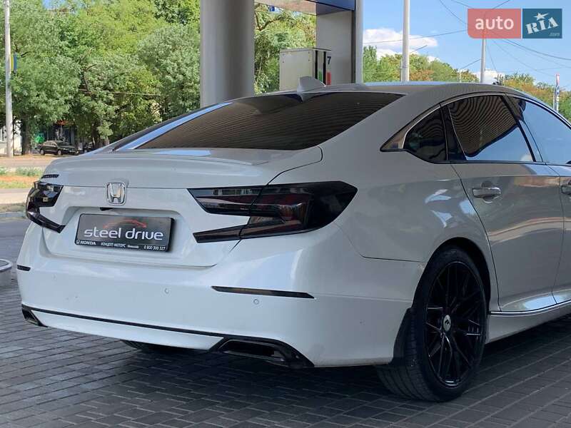 Седан Honda Accord 2019 в Николаеве
