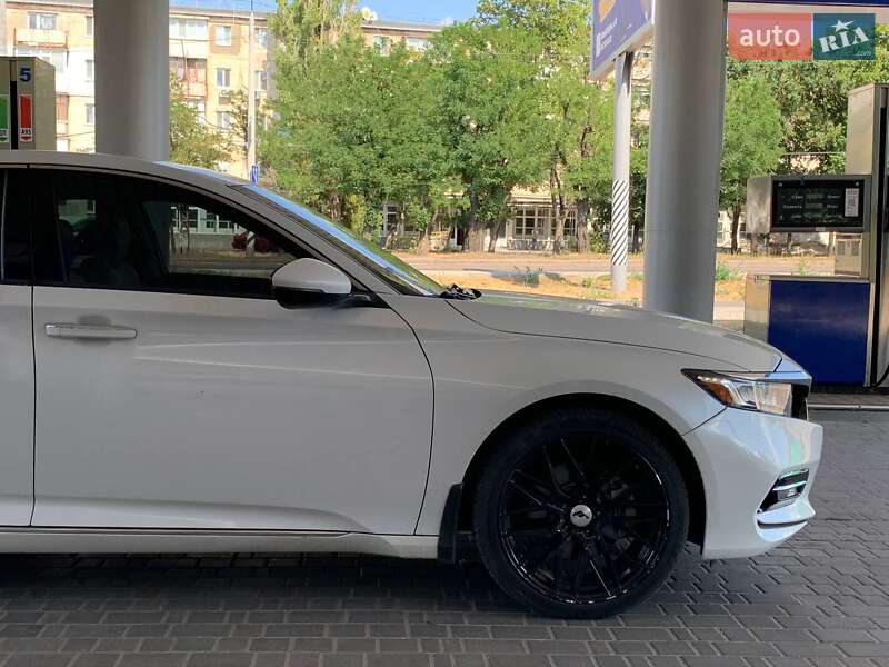 Седан Honda Accord 2019 в Николаеве
