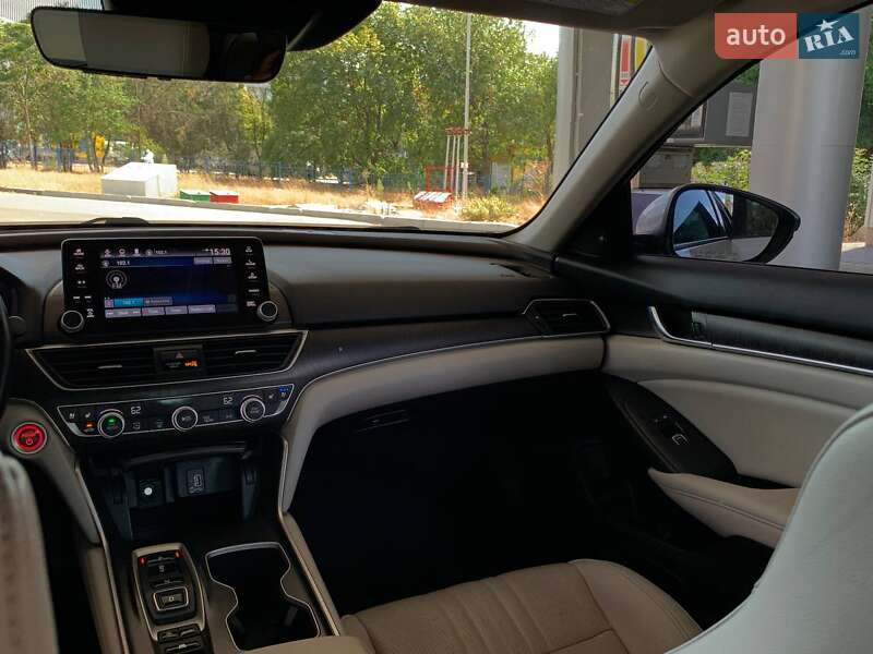 Седан Honda Accord 2019 в Николаеве