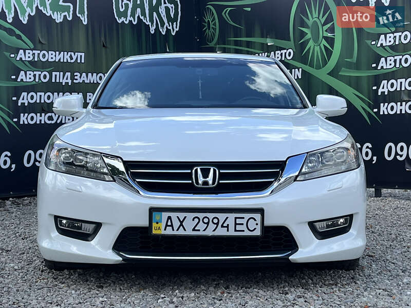 Седан Honda Accord 2013 в Харькове