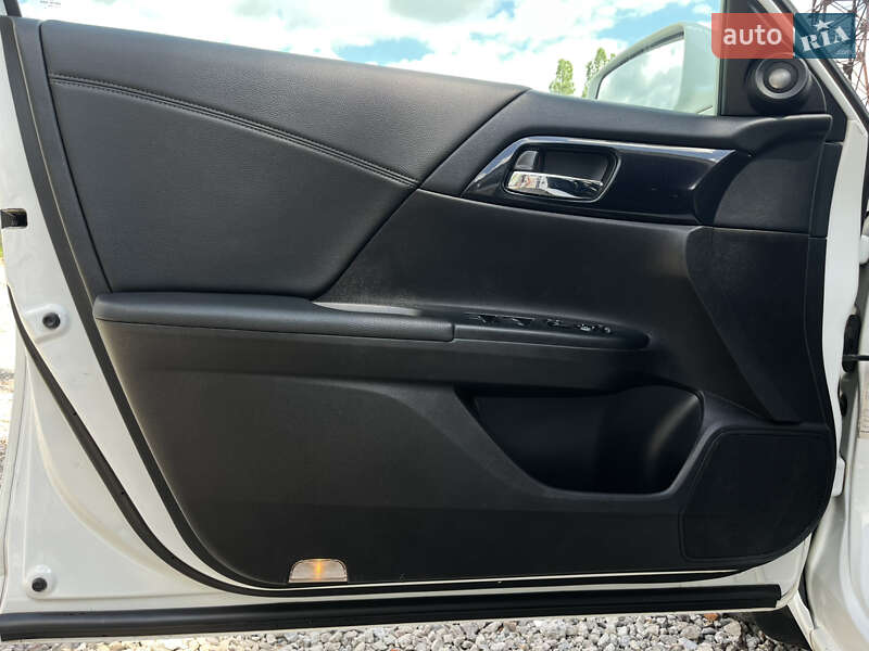 Седан Honda Accord 2013 в Харькове