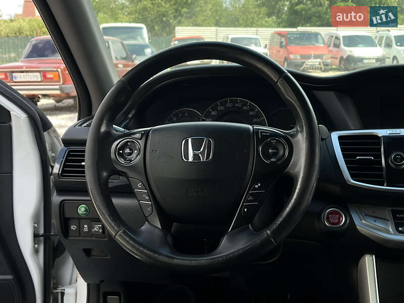 Седан Honda Accord 2013 в Харькове