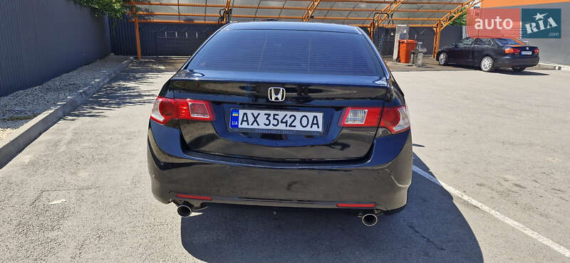 Седан Honda Accord 2010 в Харькове