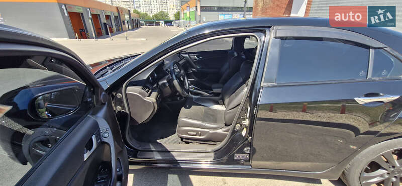 Седан Honda Accord 2010 в Харькове