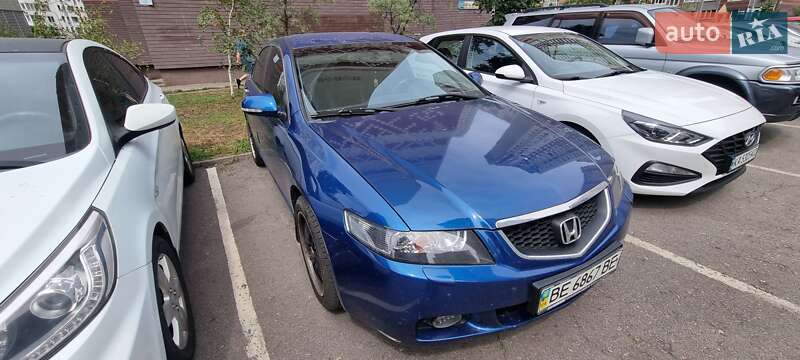 Седан Honda Accord 2003 в Киеве