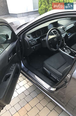 Седан Honda Accord 2017 в 