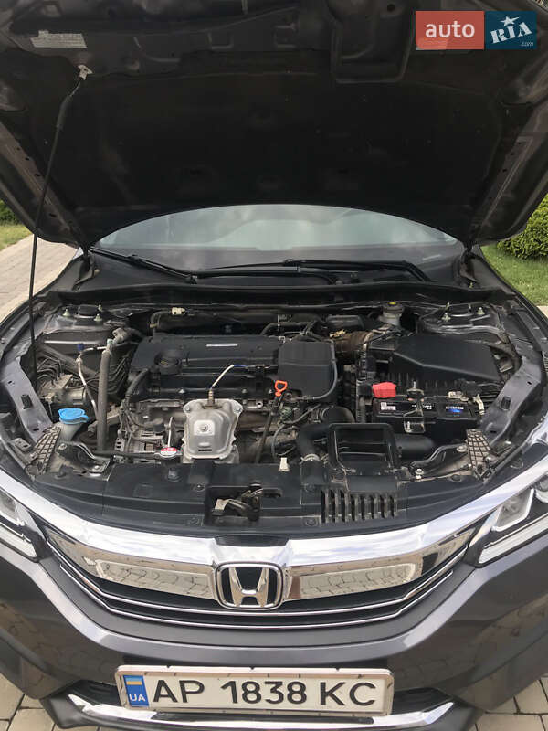 Седан Honda Accord 2017 в Запоріжжі