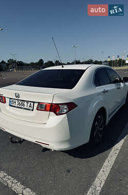 Седан Honda Accord 2010 в 