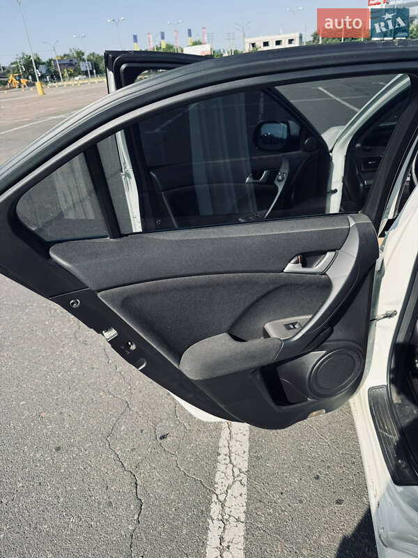 Седан Honda Accord 2010 в Одесі
