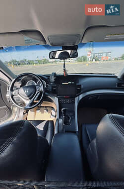Седан Honda Accord 2010 в 