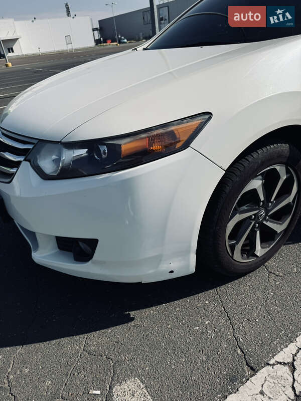Седан Honda Accord 2010 в Одесі