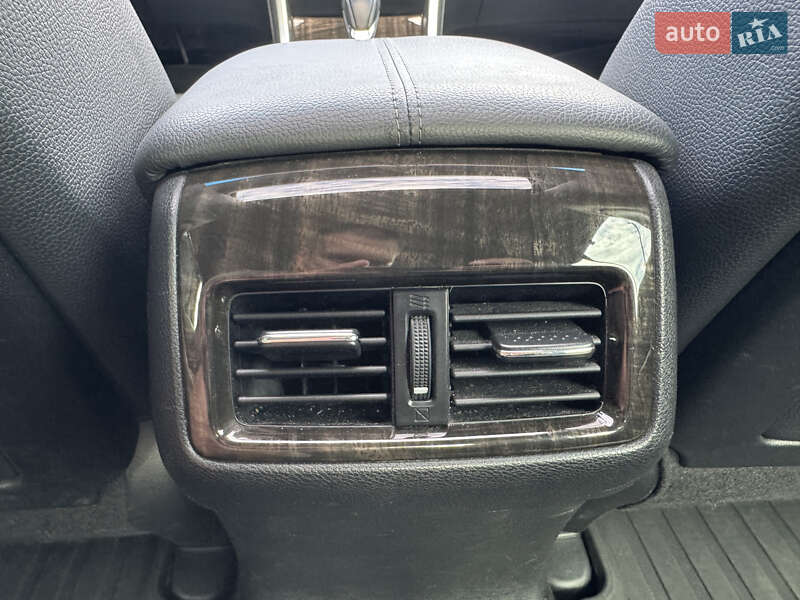 Седан Honda Accord 2013 в Києві