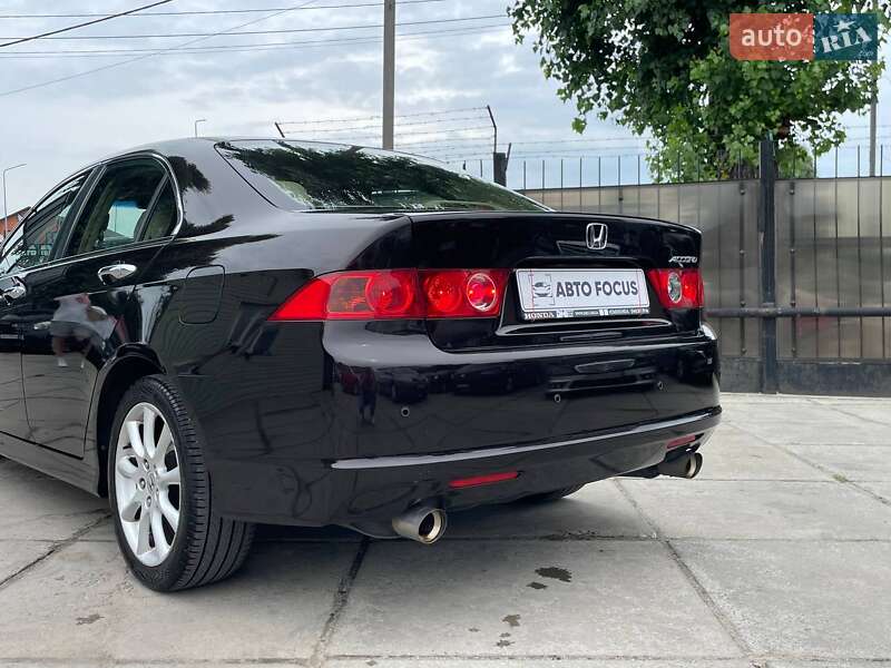 Седан Honda Accord 2006 в Киеве