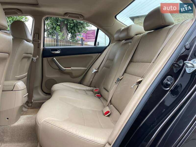Седан Honda Accord 2006 в Киеве