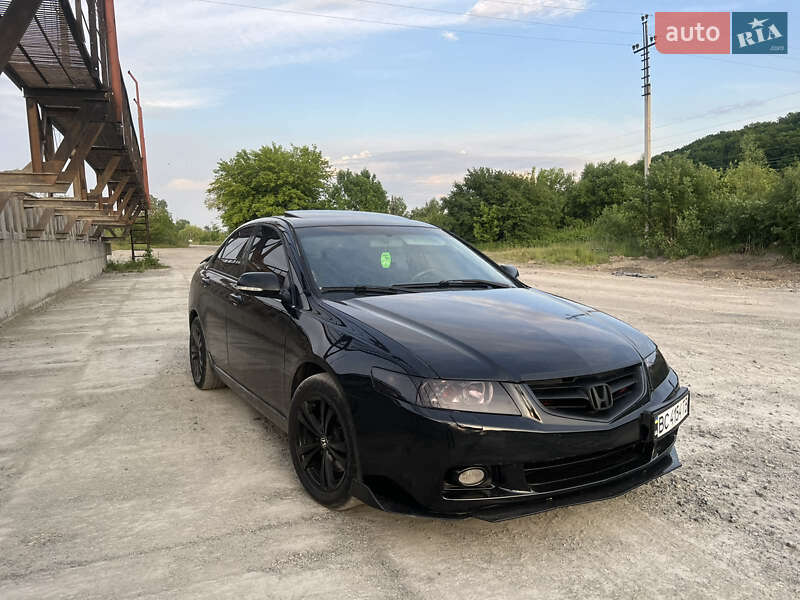 Седан Honda Accord 2004 в Кривом Роге