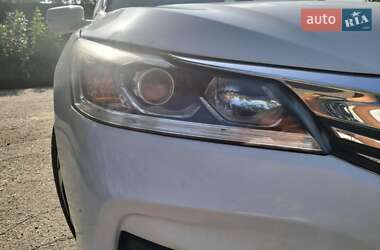 Седан Honda Accord 2017 в 