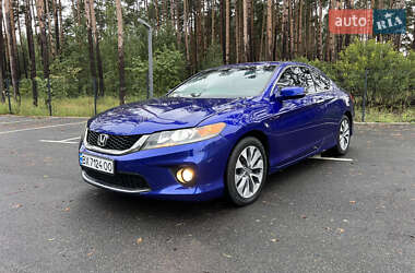 Купе Honda Accord 2012 в 