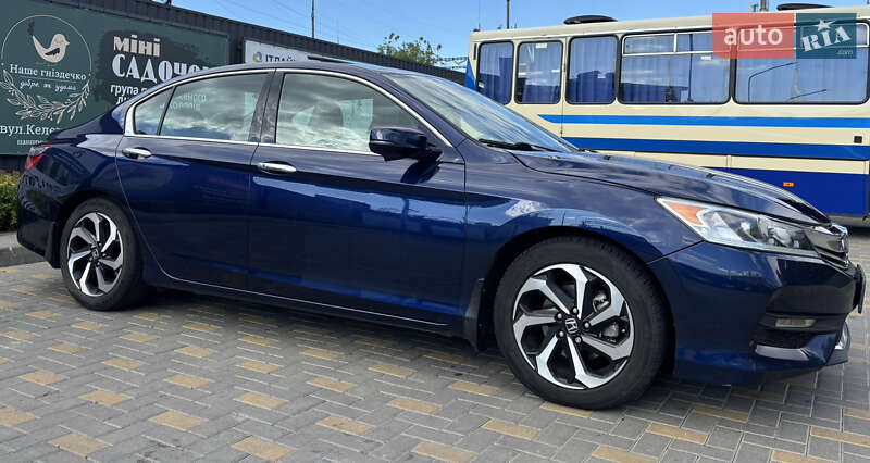 Седан Honda Accord 2016 в Вінниці