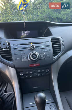 Седан Honda Accord 2010 в 