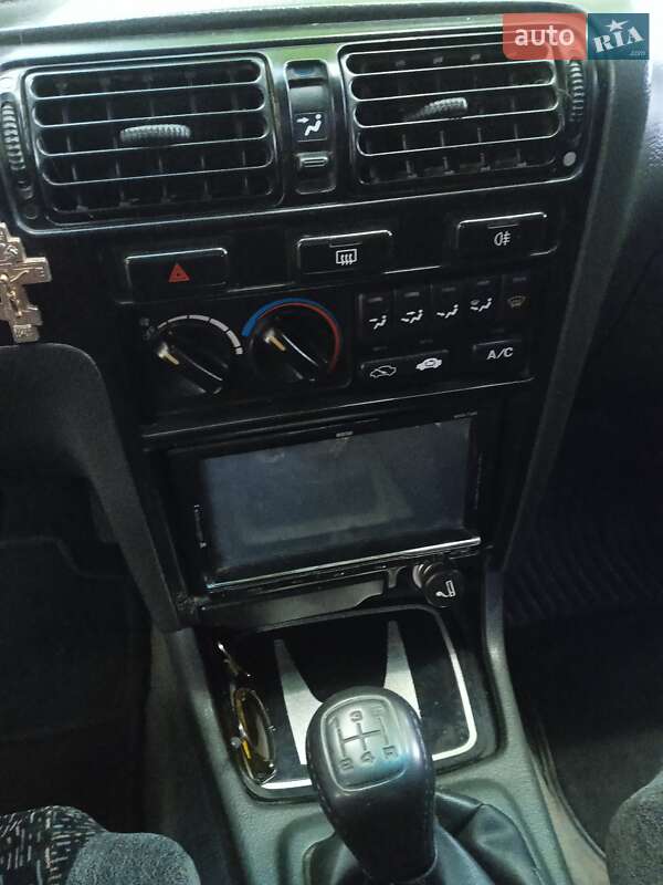 Седан Honda Accord 1993 в Южноукраїнську