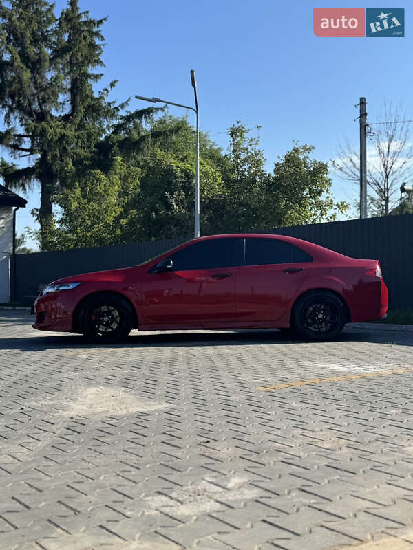 Седан Honda Accord 2010 в Києві