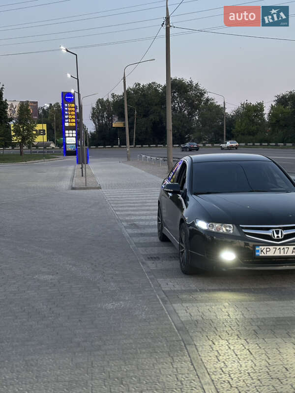 Седан Honda Accord 2006 в Запоріжжі