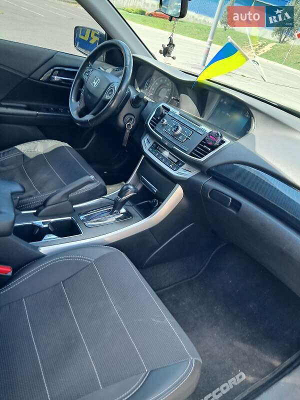 Седан Honda Accord 2013 в Вінниці