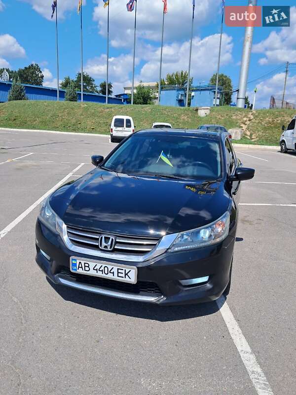 Седан Honda Accord 2013 в Вінниці
