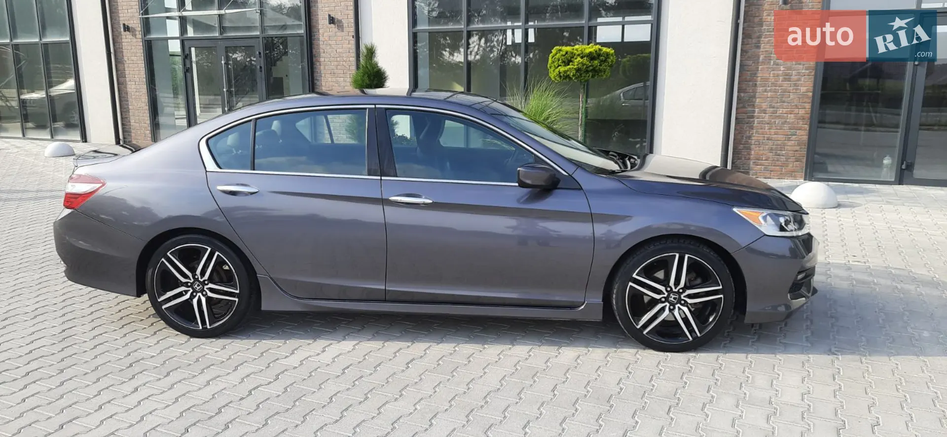 2016 Honda Accord - мініатюра 5