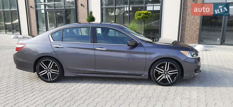 Седан Honda Accord 2016 в Тернополе фото 5 Седан Honda Accord 2016 в Тернополе