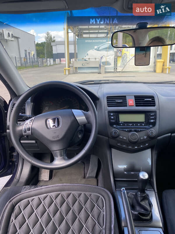 Седан Honda Accord 2003 в Луцьку