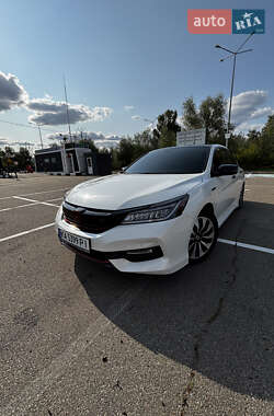 Седан Honda Accord 2017 в 