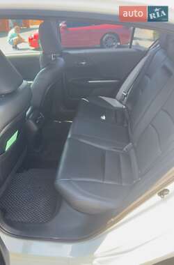 Седан Honda Accord 2013 в 