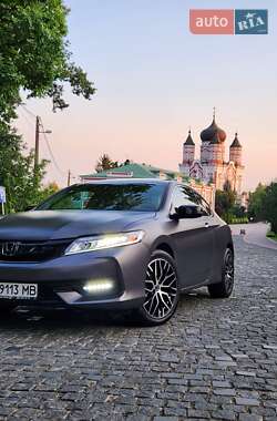 Купе Honda Accord 2015 в Киеве