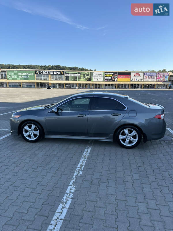 Седан Honda Accord 2008 в Чернівцях