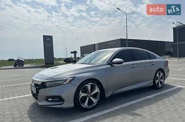 Седан Honda Accord 2019 в 