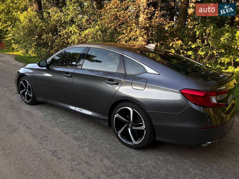 Седан Honda Accord 2018 в Броварах