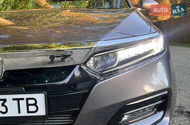 Седан Honda Accord 2018 в 